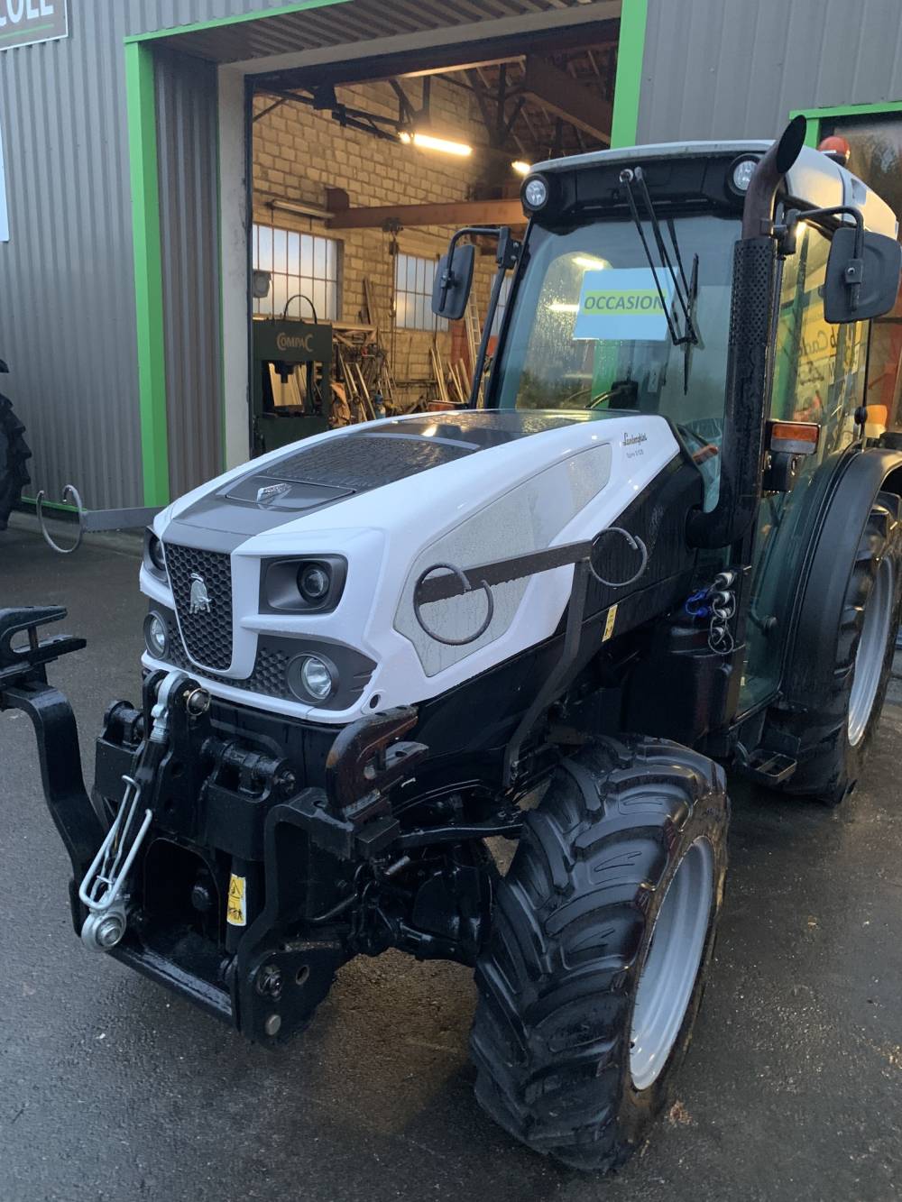 lamborghini-tracteur-presentation-segonzac